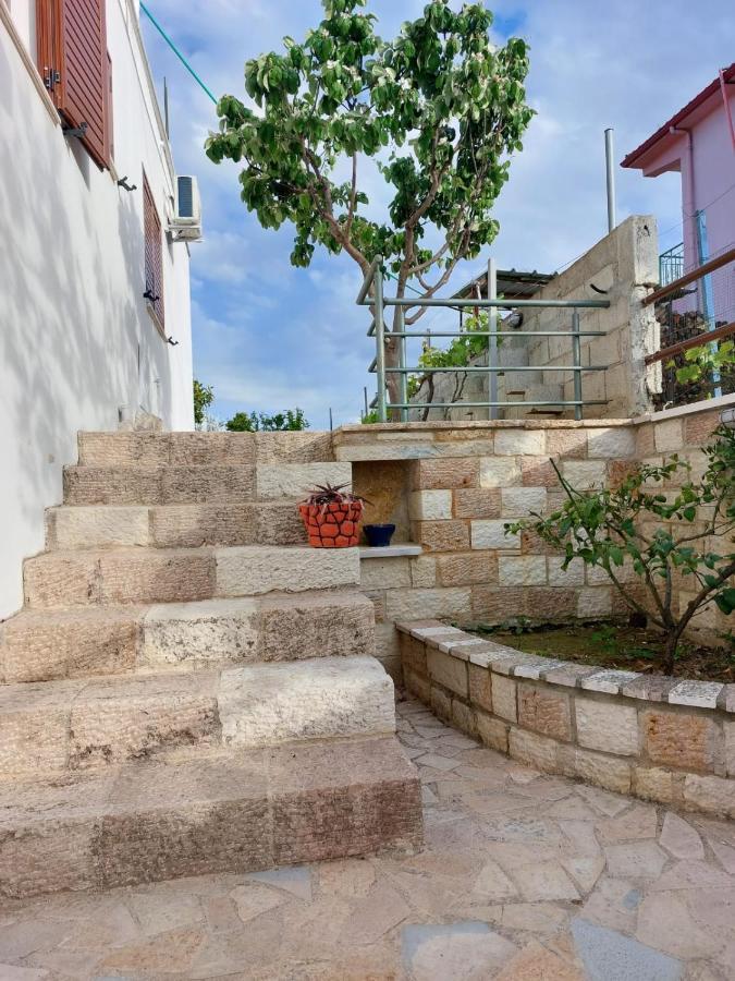 Guest House Gorani Berati Exterior foto
