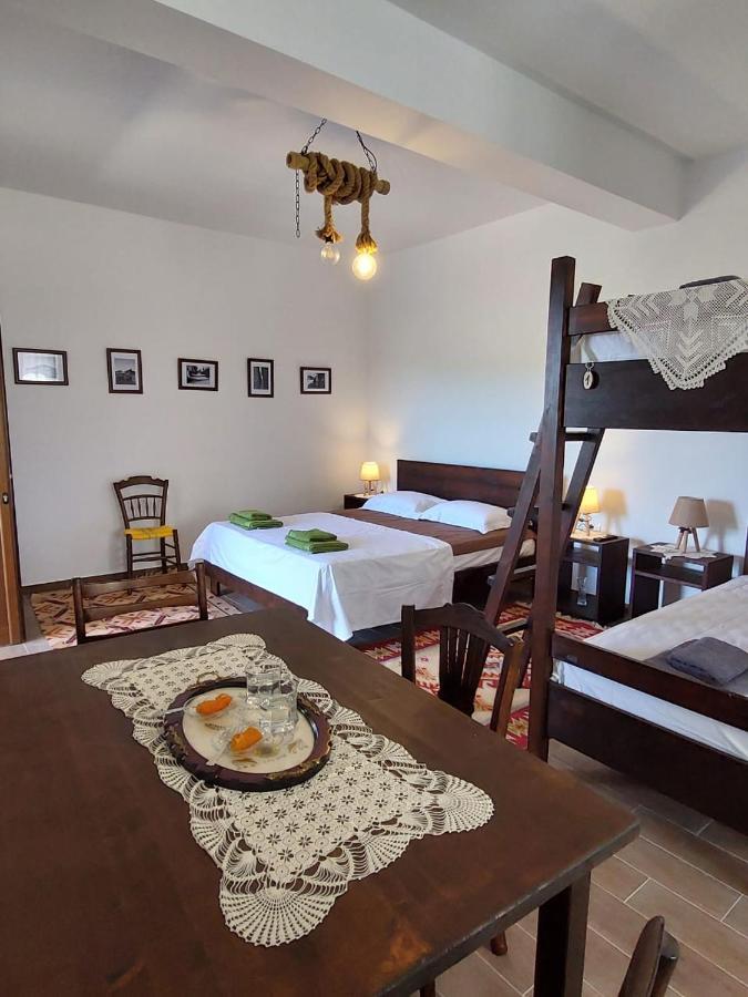 Guest House Gorani Berati Exterior foto