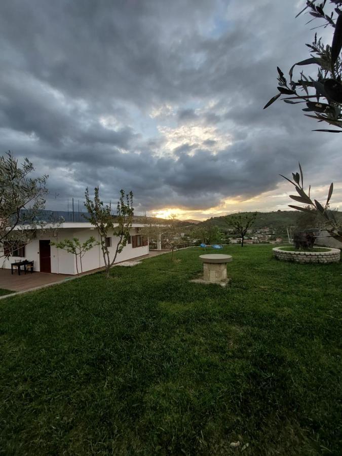 Guest House Gorani Berati Exterior foto