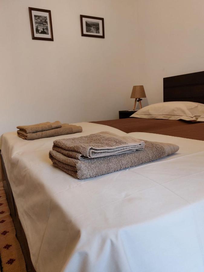 Guest House Gorani Berati Exterior foto