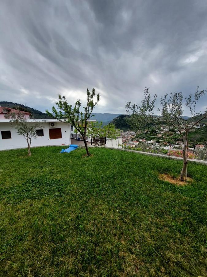 Guest House Gorani Berati Exterior foto