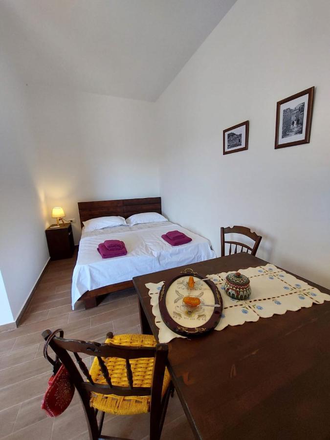 Guest House Gorani Berati Exterior foto