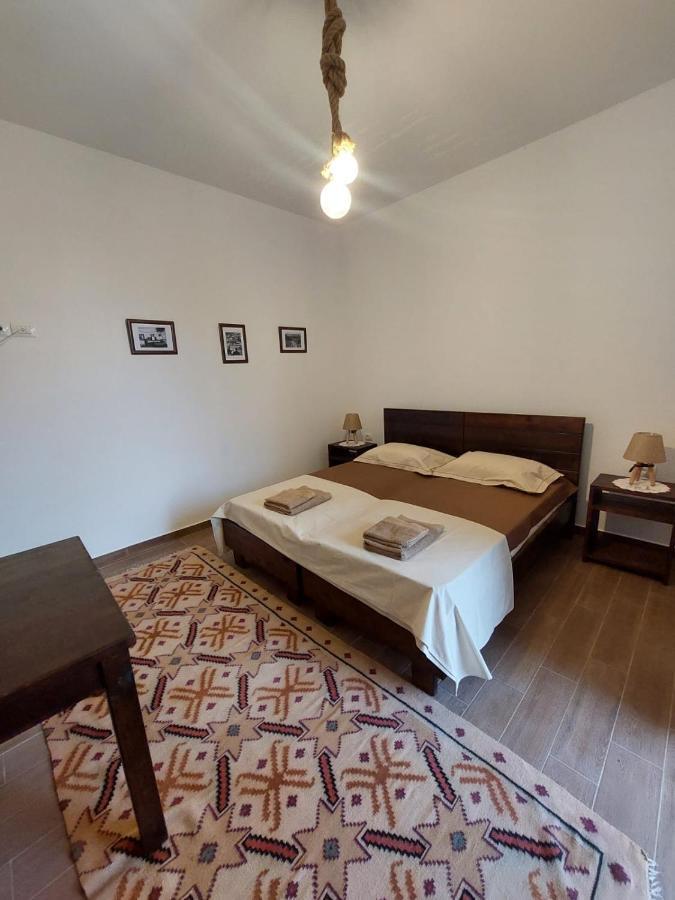 Guest House Gorani Berati Exterior foto